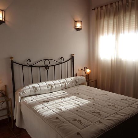 Hostal Restaurante Las Canteras Pedrera Εξωτερικό φωτογραφία