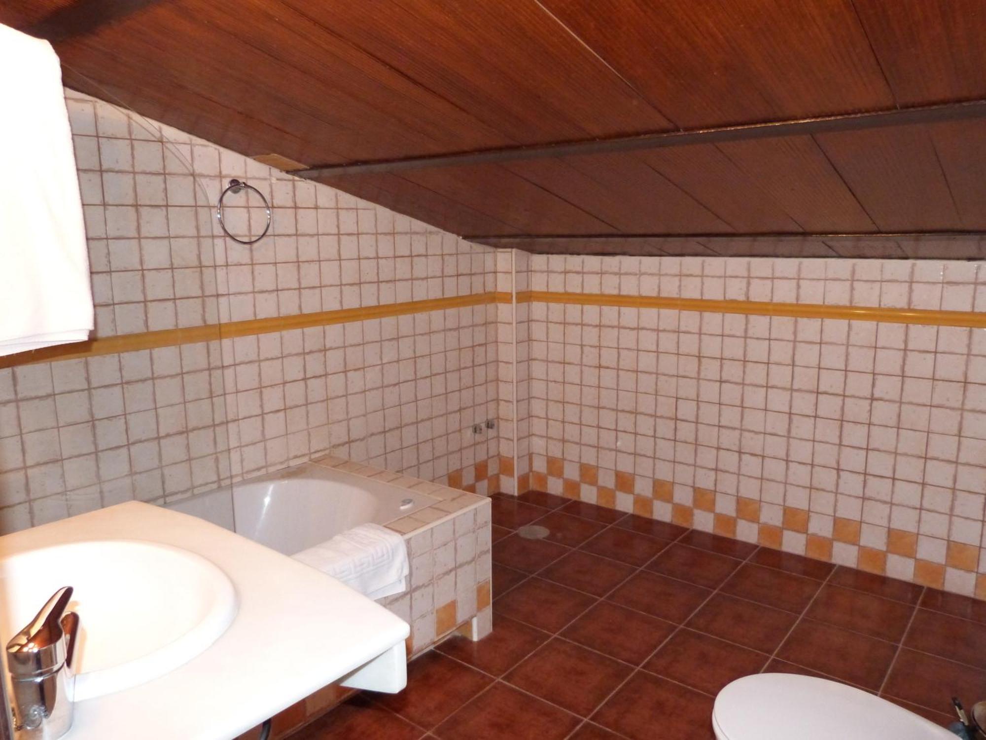 Hostal Restaurante Las Canteras Pedrera Εξωτερικό φωτογραφία